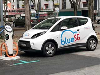 The first electric car sharing service BlueSG